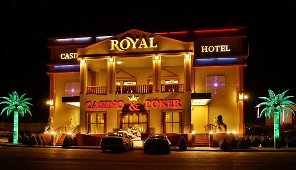 Casino & Hotel Royal Ceska Kubice Exterior photo